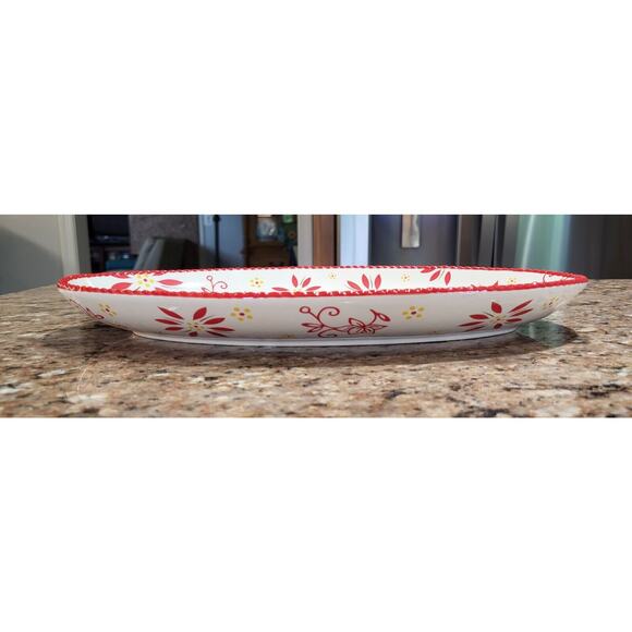 Temptations Oval Sharing Tray Red (14" X 8" X 1.5" H) - Picture 3 of 15